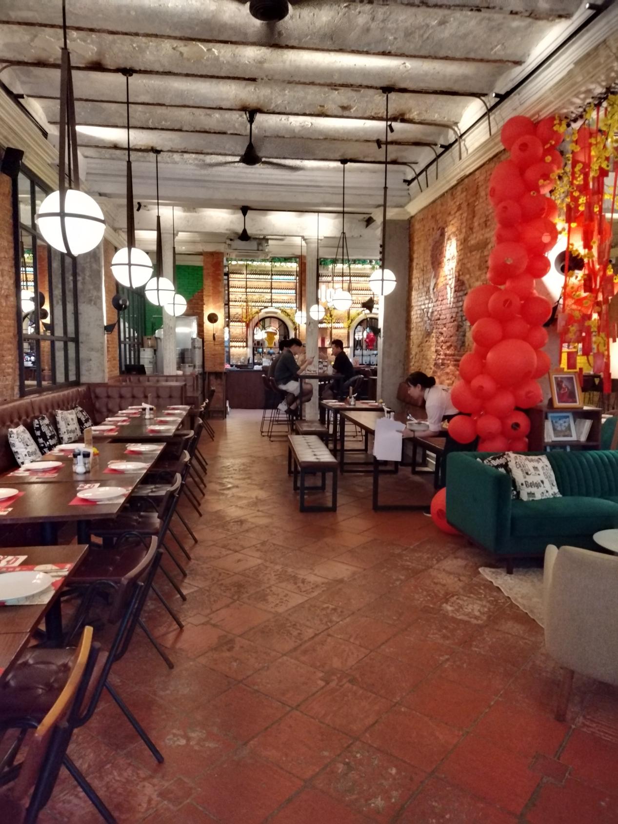 Belgo Inside